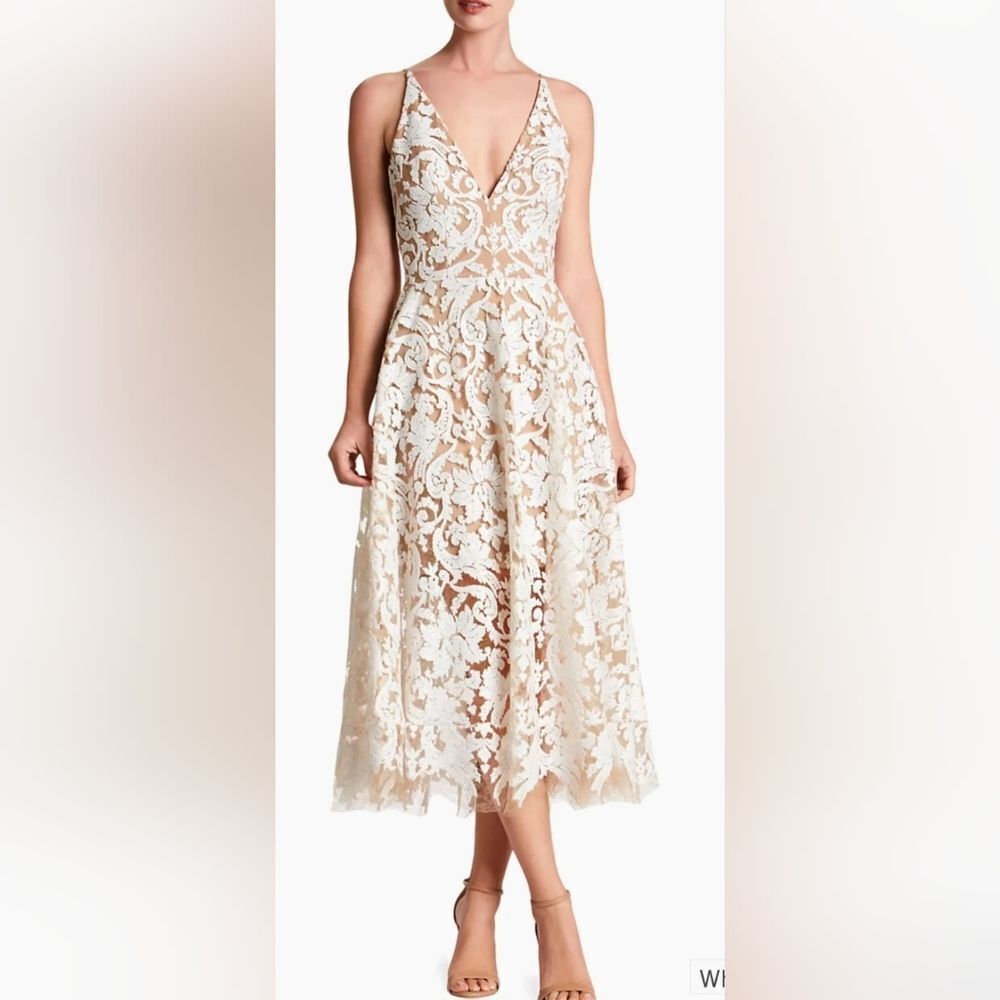 Dress the Population Blair Ivory Floral Lace Midi Dress